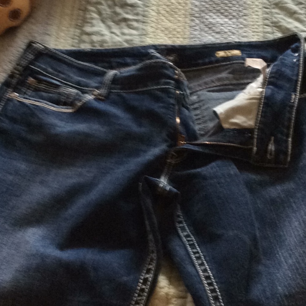 Dark blue silver jeans